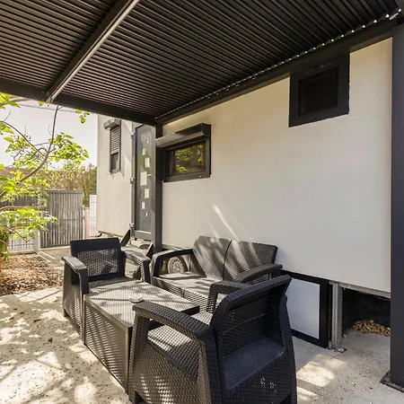 Tiny House Počitniška hiša Ljubljana