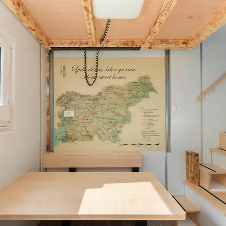 Tiny House ليوبليانا
